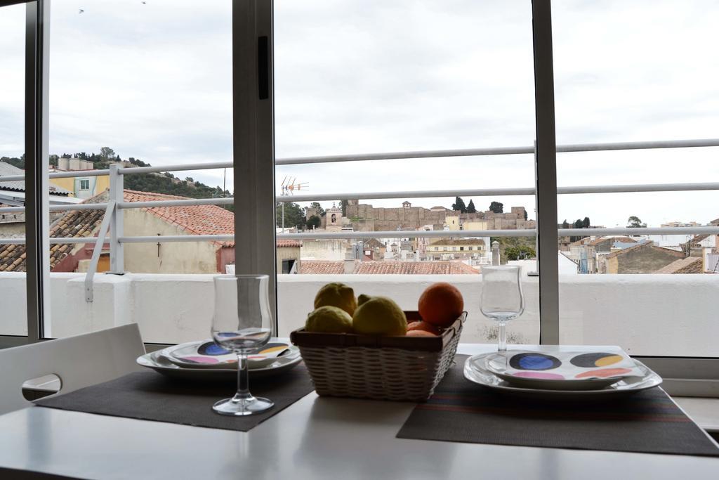 Atico Con Terraza Y Vistas Lägenhet Málaga Exteriör bild